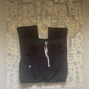 Figs Kade scrub pants- size small